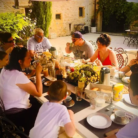 Le Clos Des Anges 4* Bagnols (Rhone)