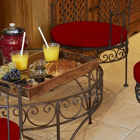 Bed and breakfast Le Clos Des Anges 4*