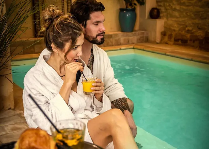 Le Clos Des Anges Bed & Breakfast 4*