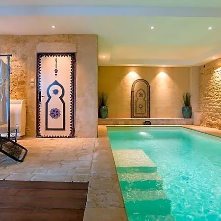 Le Clos Des Anges 4* Bagnols (Rhone)