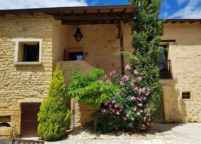 Le Clos Des Anges 4* Bagnols (Rhone)